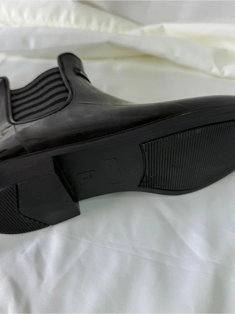 Nautica Glossy Black Chelsea Rain Boots